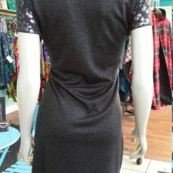 Tidal Cool Lightweight Knit Dress With Sequined Short Sleeves Dresses