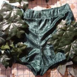 Tidal Cool Poison Ivy Cosplay Costume From Batman And DC Comic Universe Costumes And Cosplay