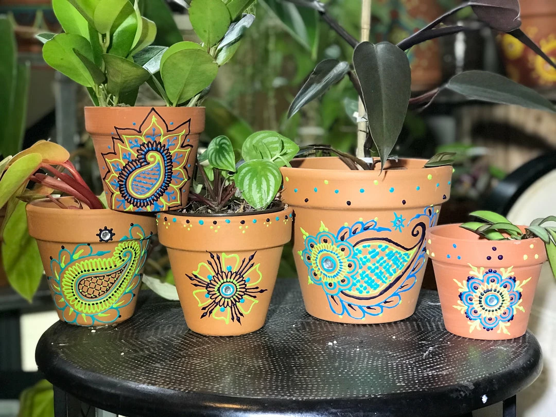 Tidal Cool Blue And Green Handpainted Henna Terra Cotta Pots Henna Art And Decor